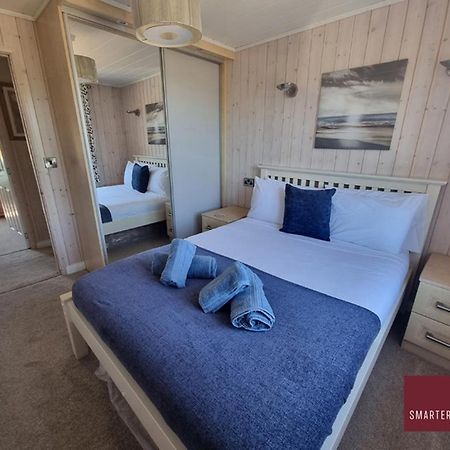 Milford On Sea - 4 Bedroom Lodge In Shorefield Country Park Esterno foto