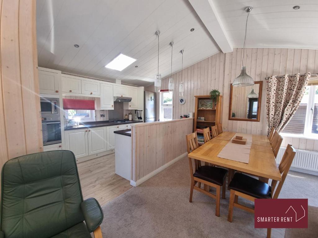 Milford On Sea - 4 Bedroom Lodge In Shorefield Country Park Esterno foto